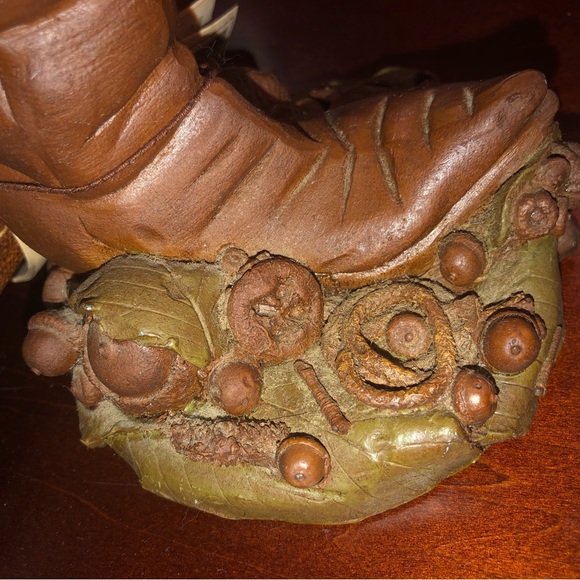 A Vintage Tom Clark Creation “Boots” 1983 Signed . - Picture 8 of 16